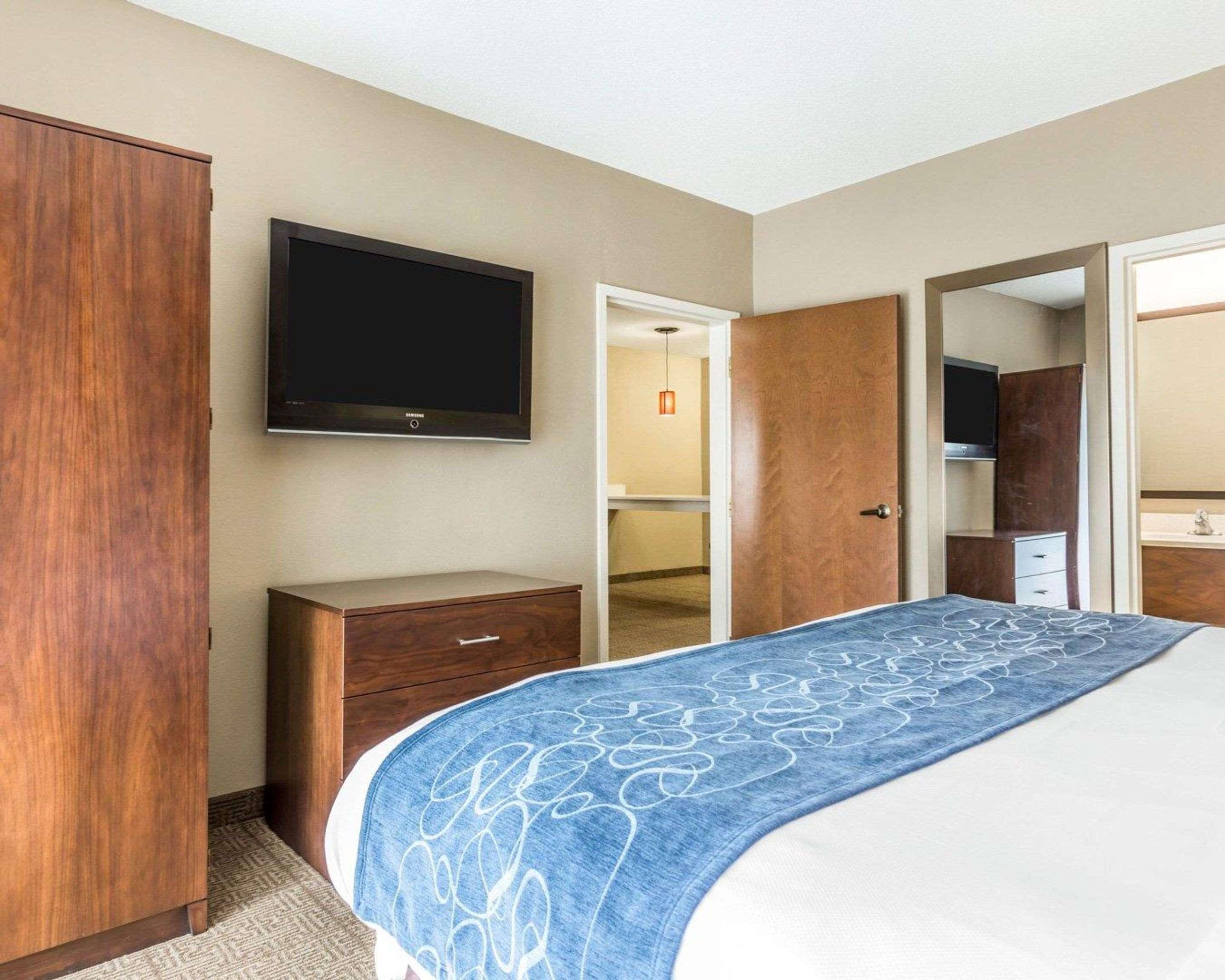 Comfort Suites At Isle Of Palms Connector Mount Pleasant Eksteriør bilde